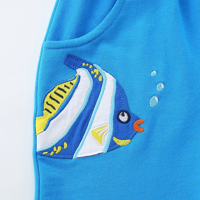 Shorts - Underwater splash